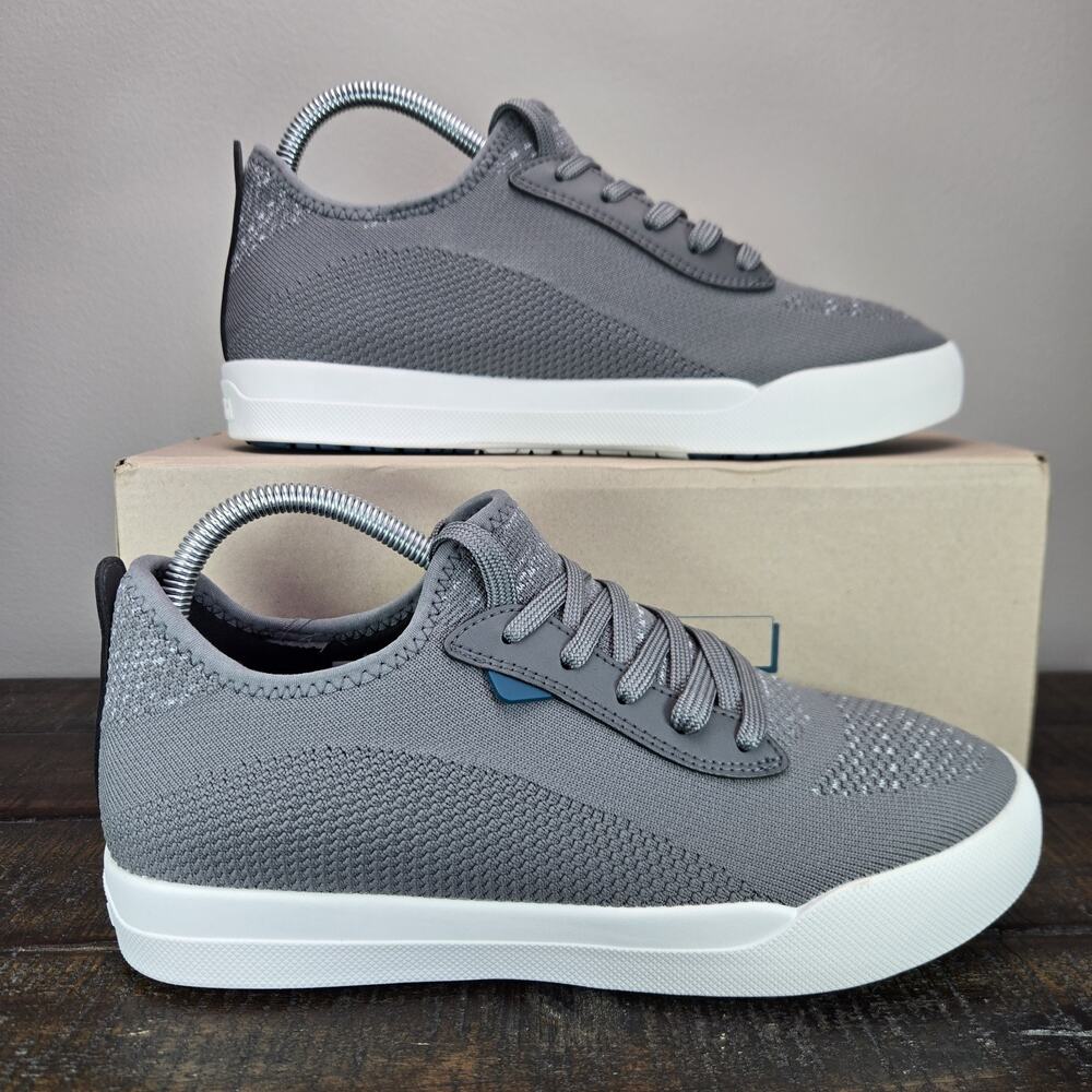 Vessi Weekend Sneaker Womens Size 9 Waterproof Shoes Concrete Gray Mens 8